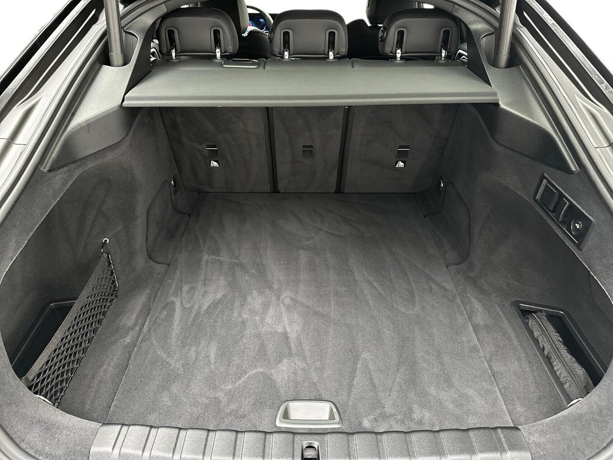 BMW i4 eDrive35 Charged billede 13