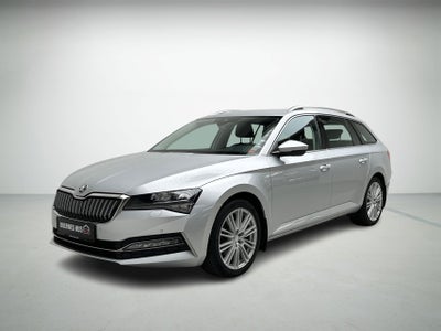 Skoda Superb TSi iV Plus Combi DSG