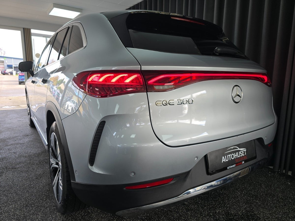 Mercedes EQE300 SUV Electric Art Advance Plus