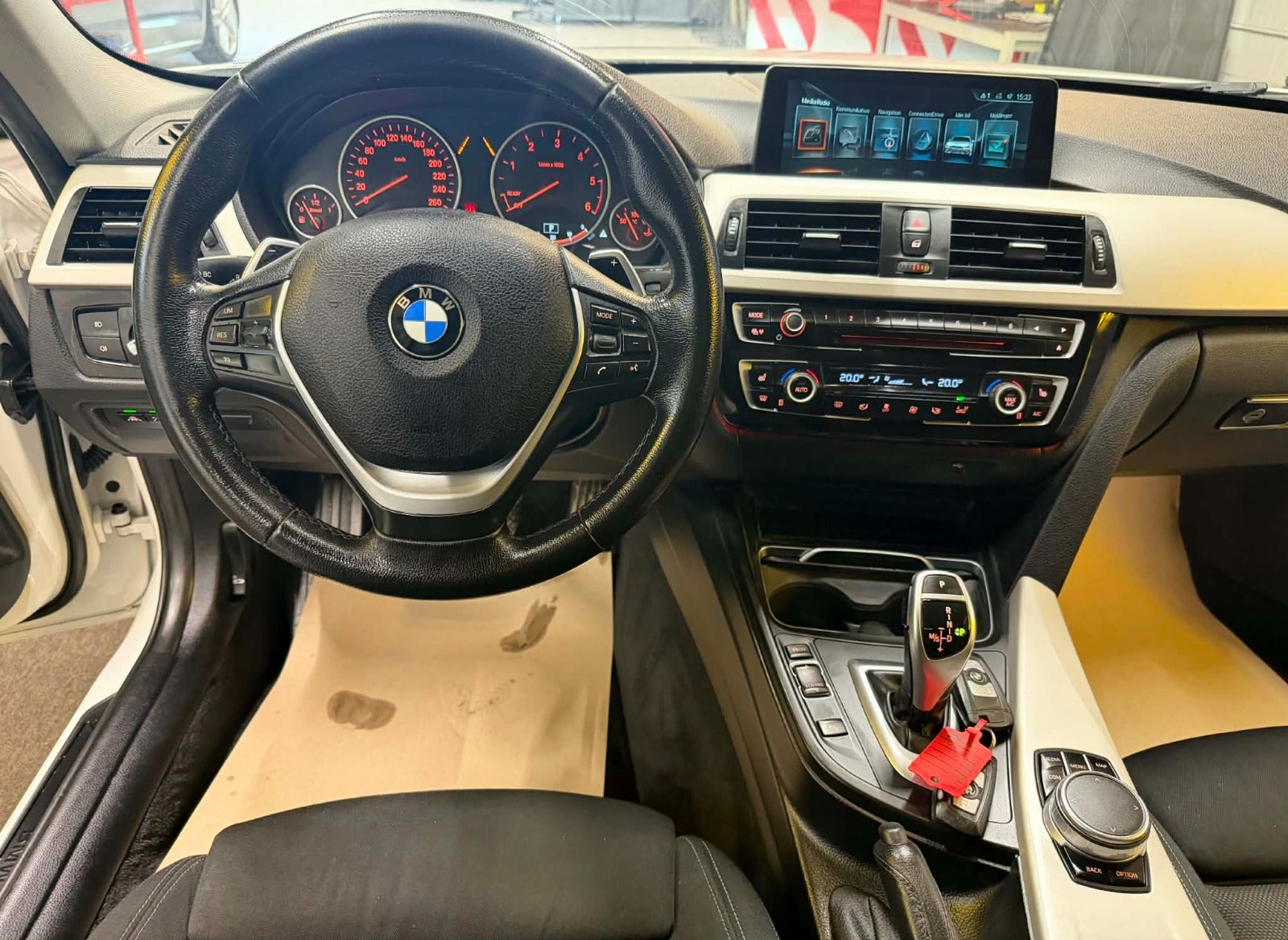 Billede af BMW 320d 2,0 Touring aut.