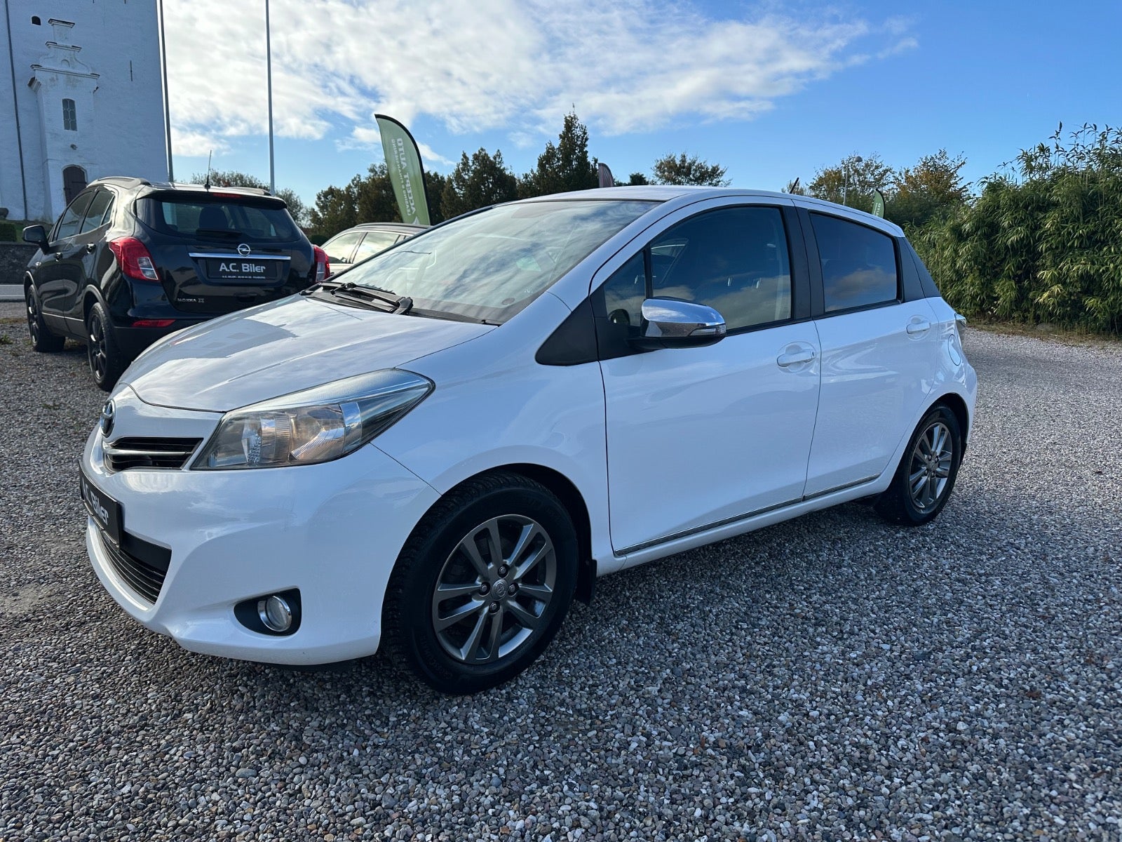 Toyota Yaris 2014