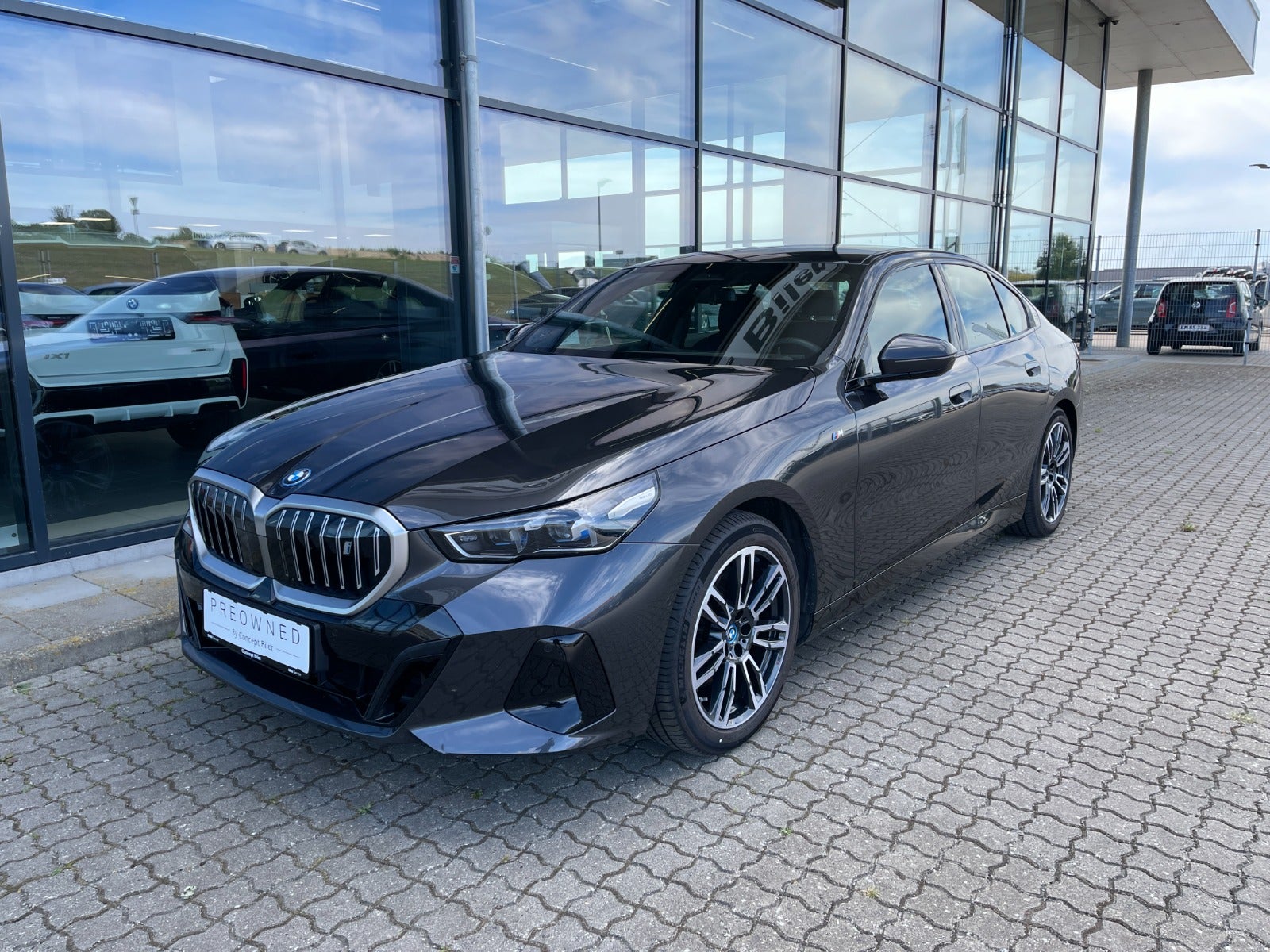 BMW i5 eDrive40 M-Sport 4d - 1