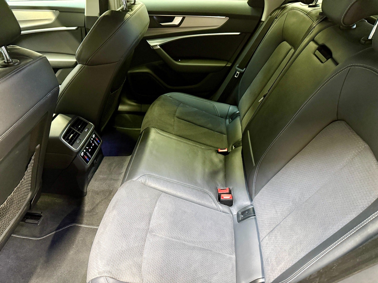 Billede af Audi A6 55 TFSi e Sport Prestige Avant quattro S-tr.