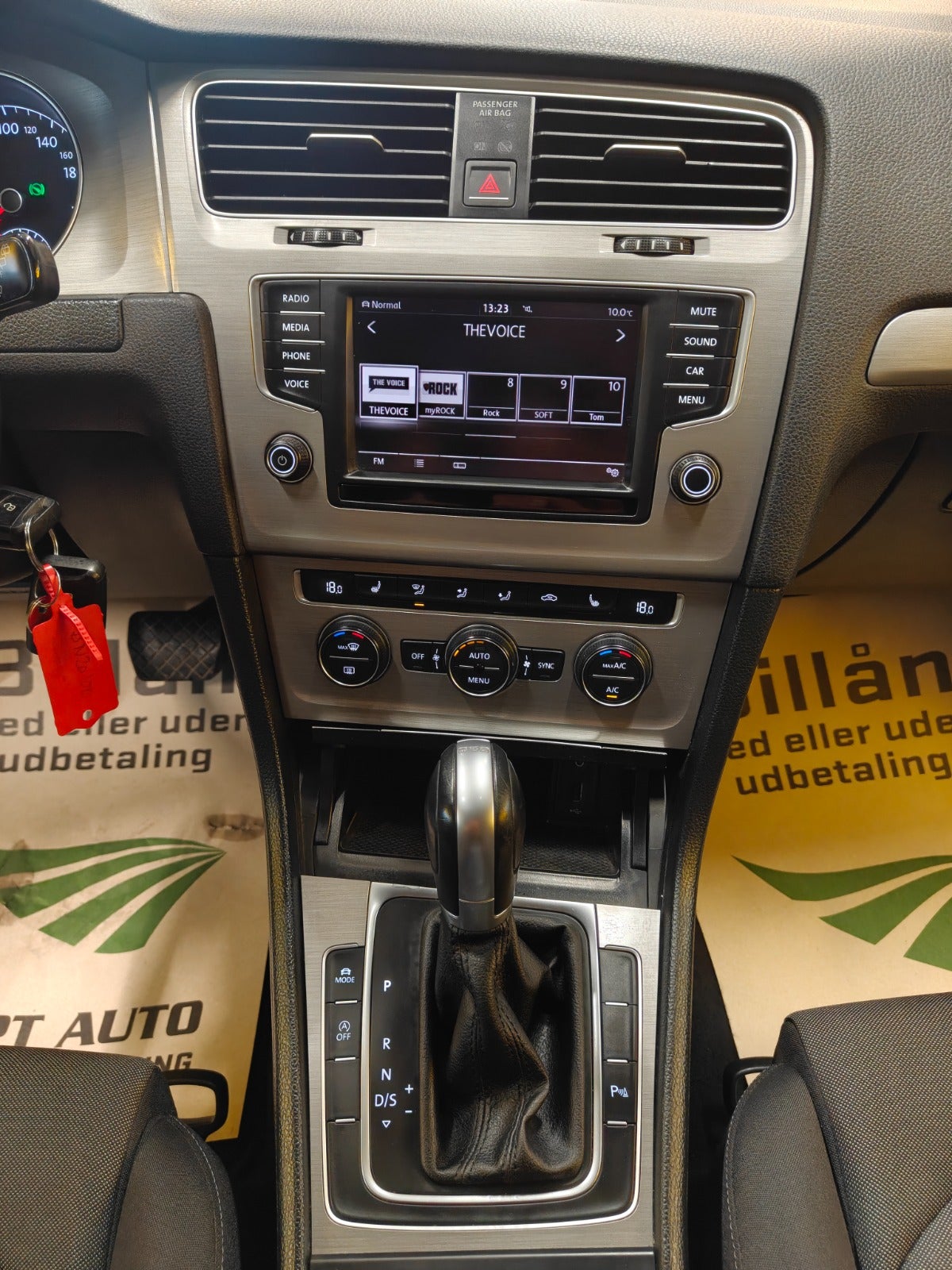 Billede af VW Golf VII 1,4 TSi 150 R-line Variant DSG BMT