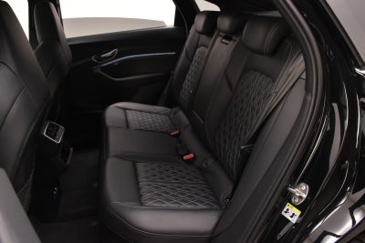 Audi e-tron S-line Sportback quattro