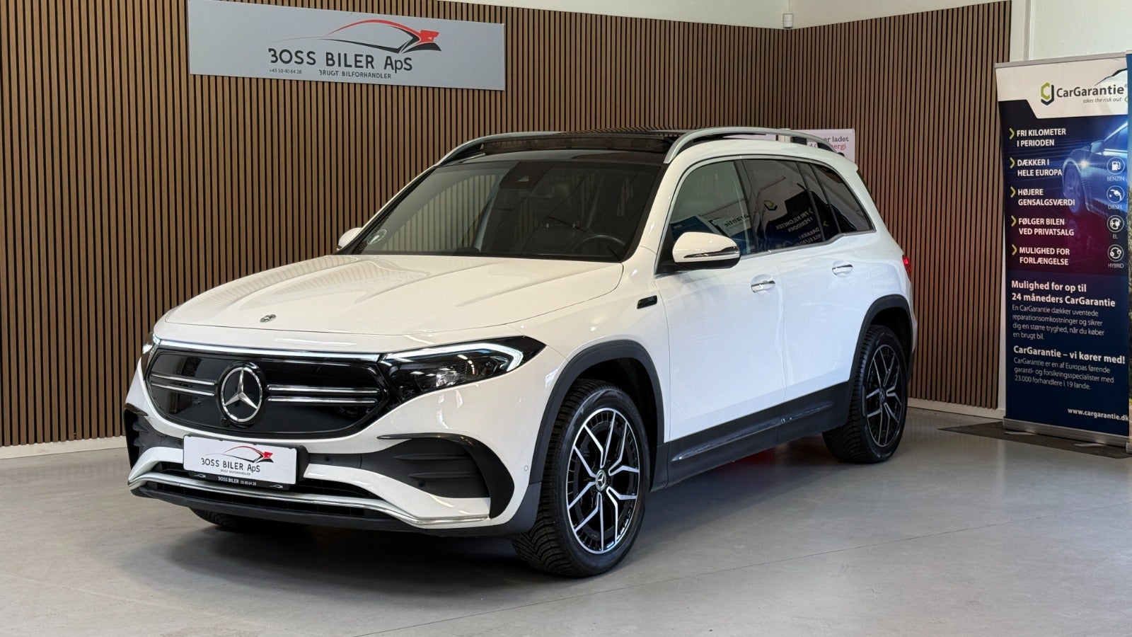 Billede af Mercedes EQB300  AMG Line 4Matic 7prs