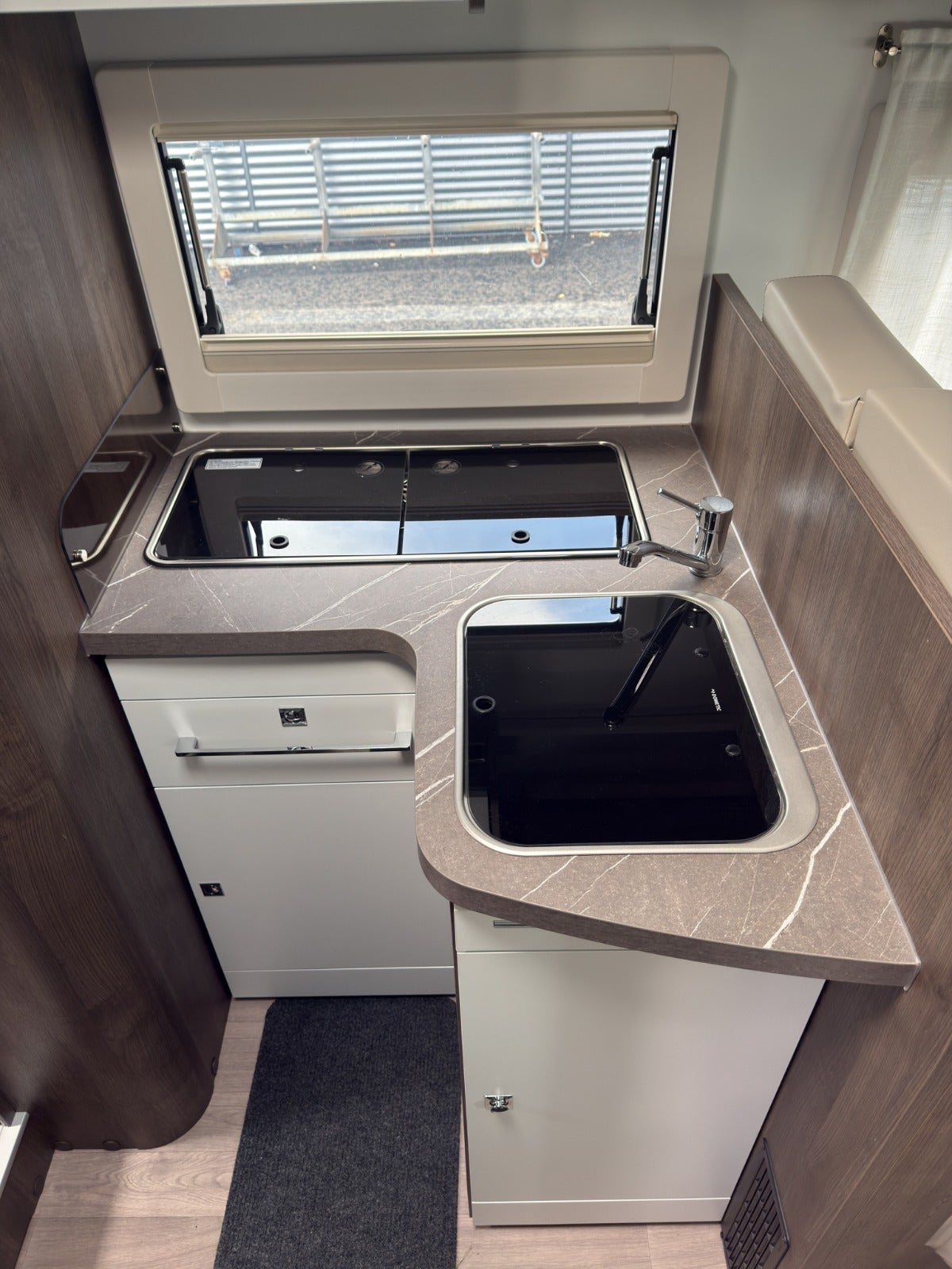 Billede af Benimar Tessoro 2,0 T 481 aut.