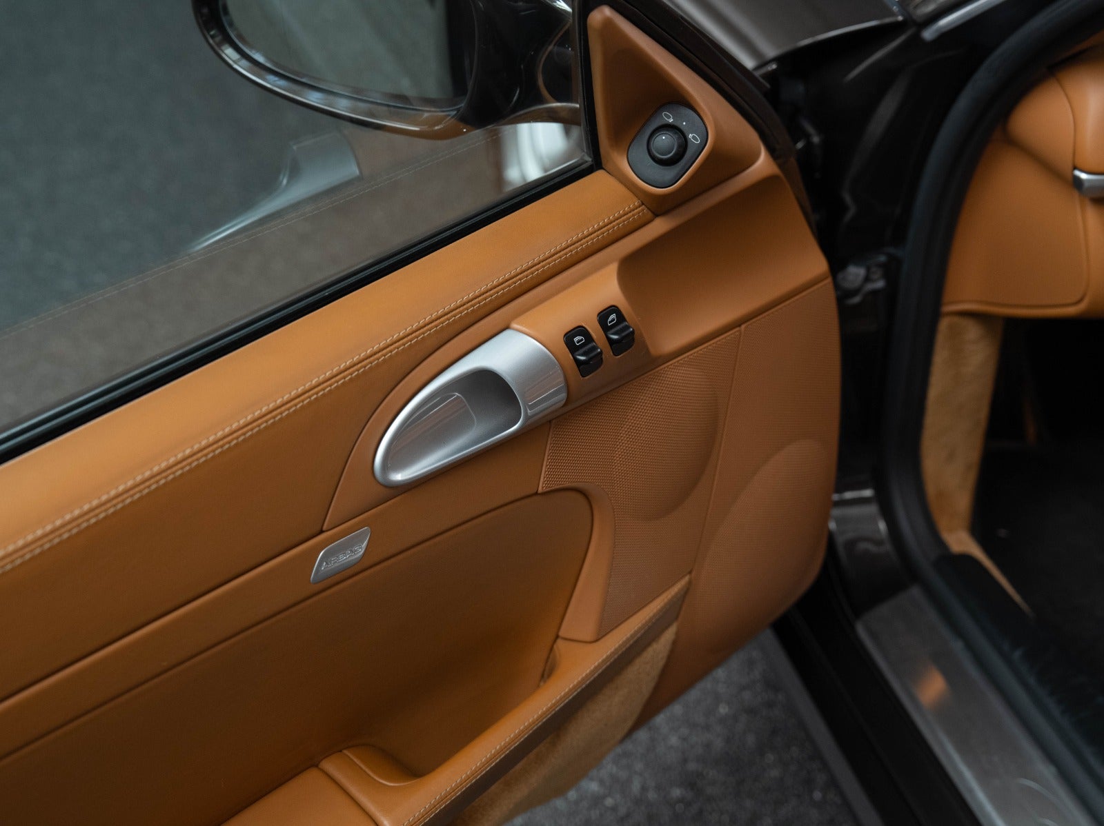 Gallery image 11 of 18