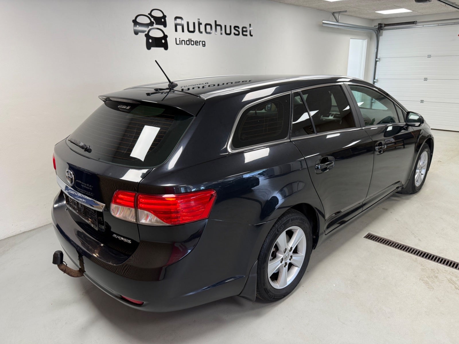 Billede af Toyota Avensis 2,0 D-4D T2 Touch stc.