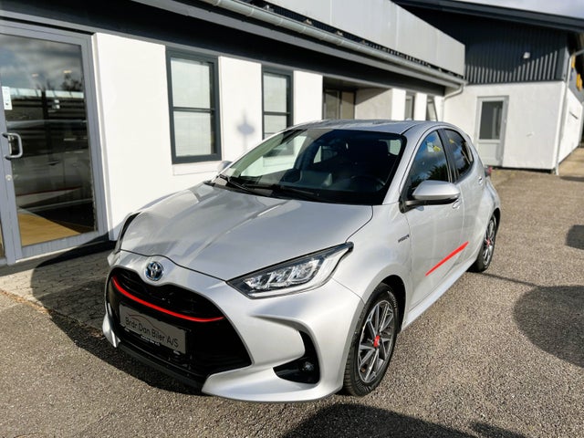 Toyota Yaris 1,5 Hybrid H3 Smart Design e-CVT