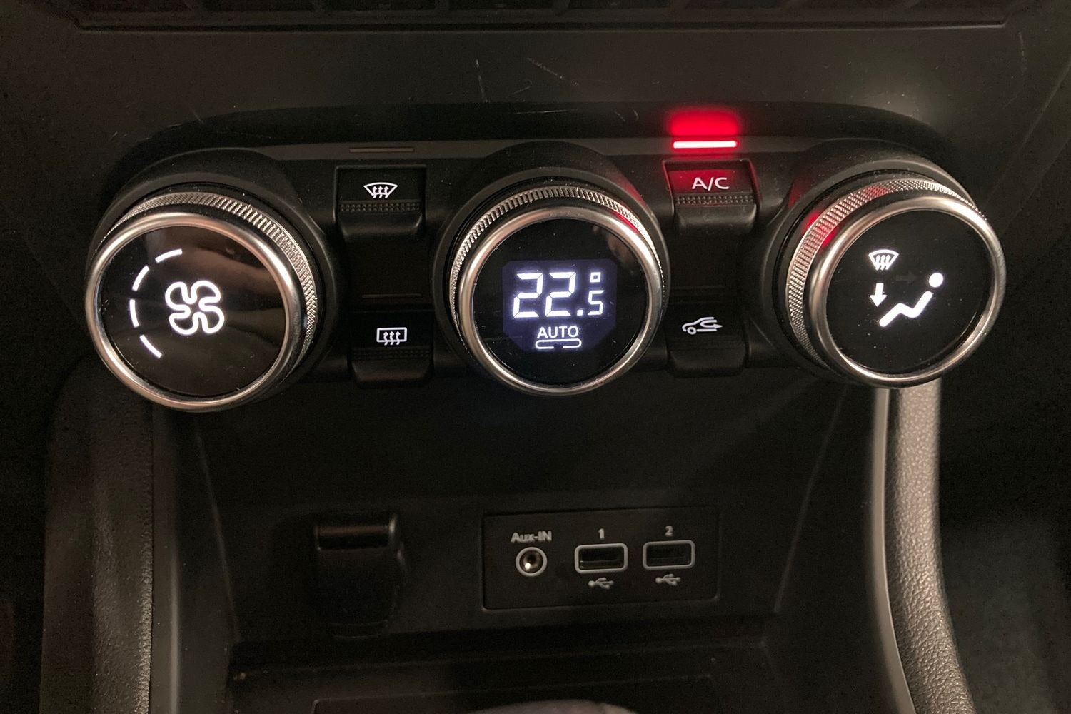 Billede af Renault Captur 1,3 TCe 140 Zen EDC Van