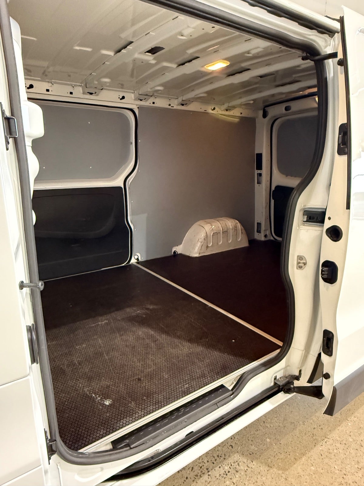 Renault Trafic dCi 150 L2H1