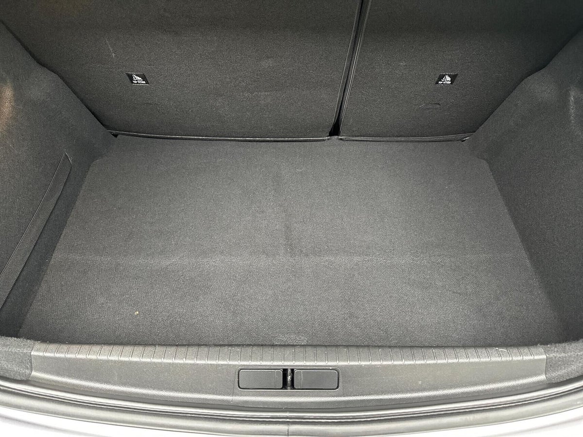 Peugeot e-208 GT billede 13