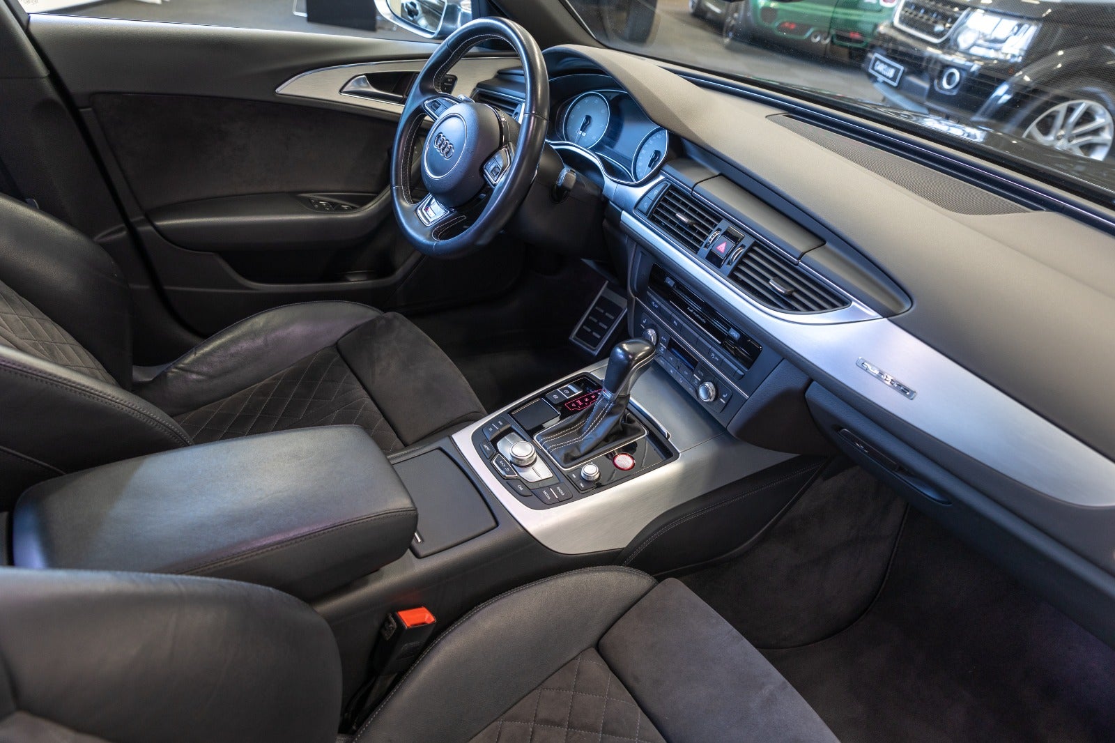 Audi S6 TFSi Avant quattro S-tr.
