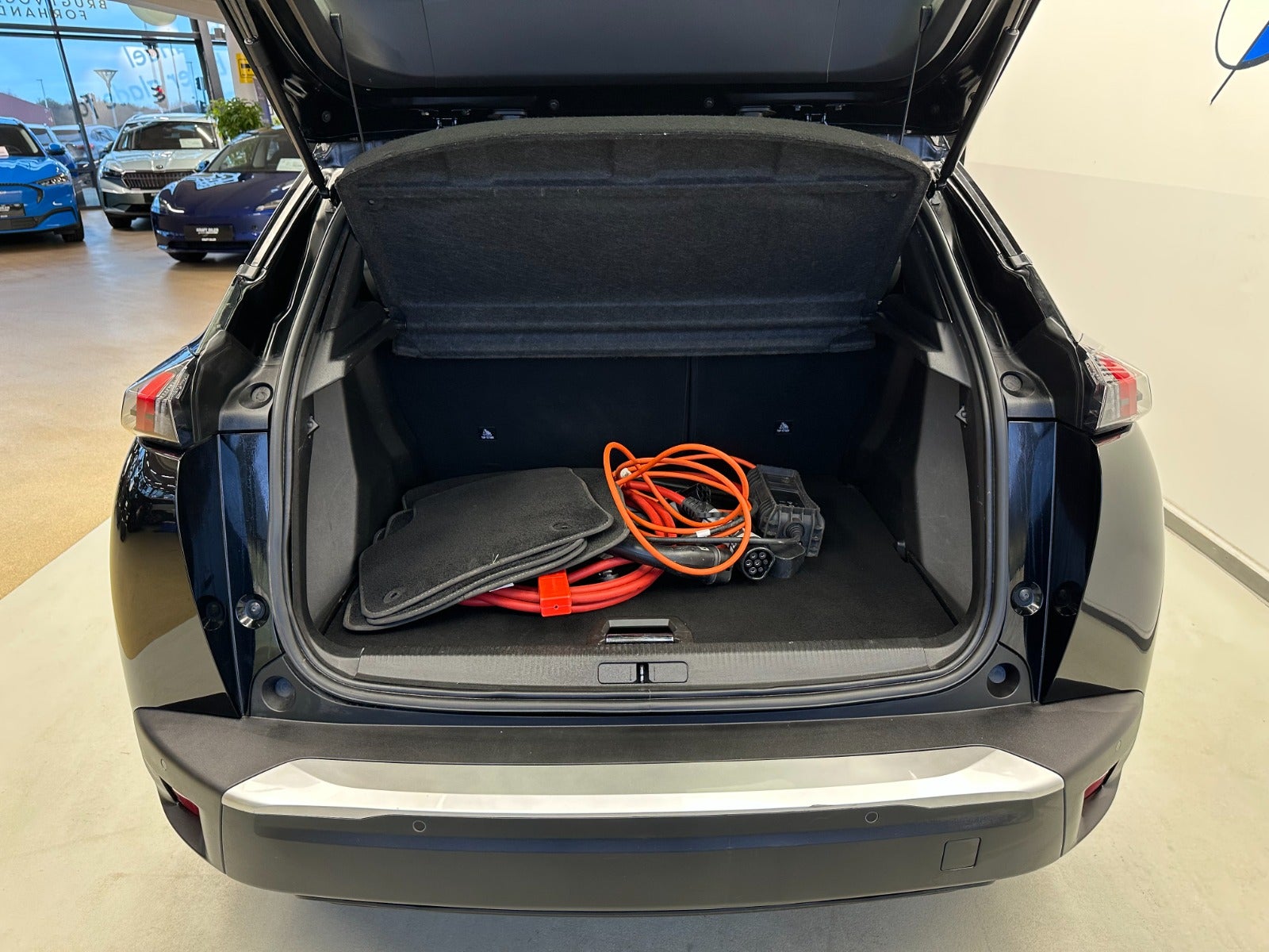 Billede af Peugeot e-2008 50 GT Pack