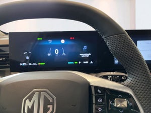 MG EHS PHEV Luxury