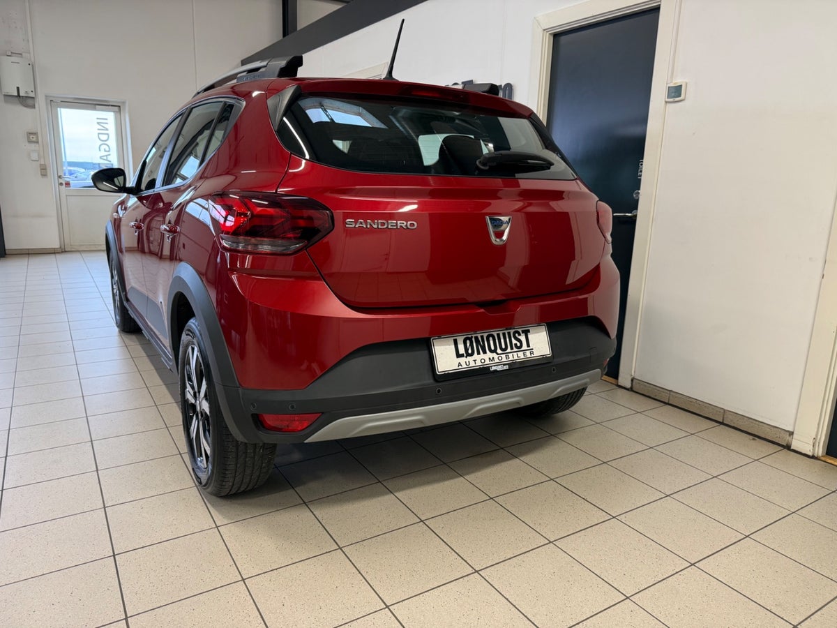 Dacia Sandero Stepway TCe 90 Comfort Dacia Sandero Stepway TCe 90 Comfort