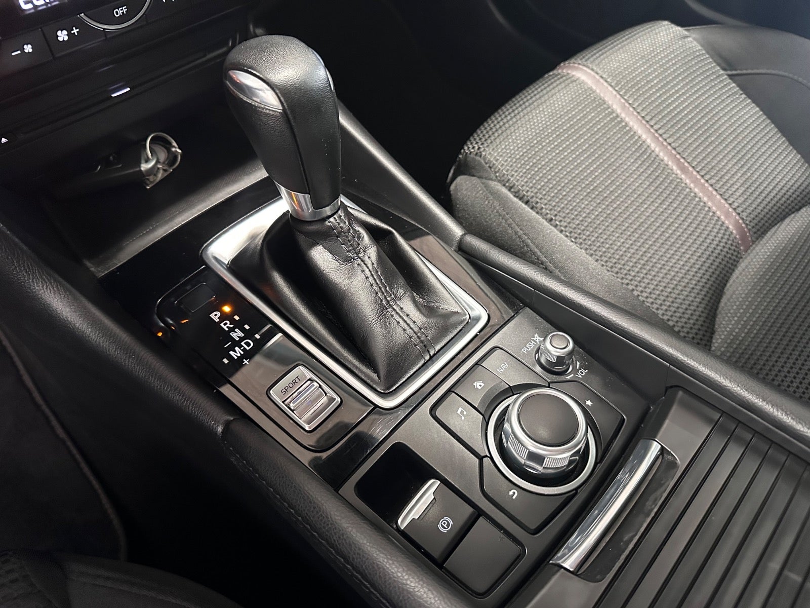 Mazda 3, Billede 9