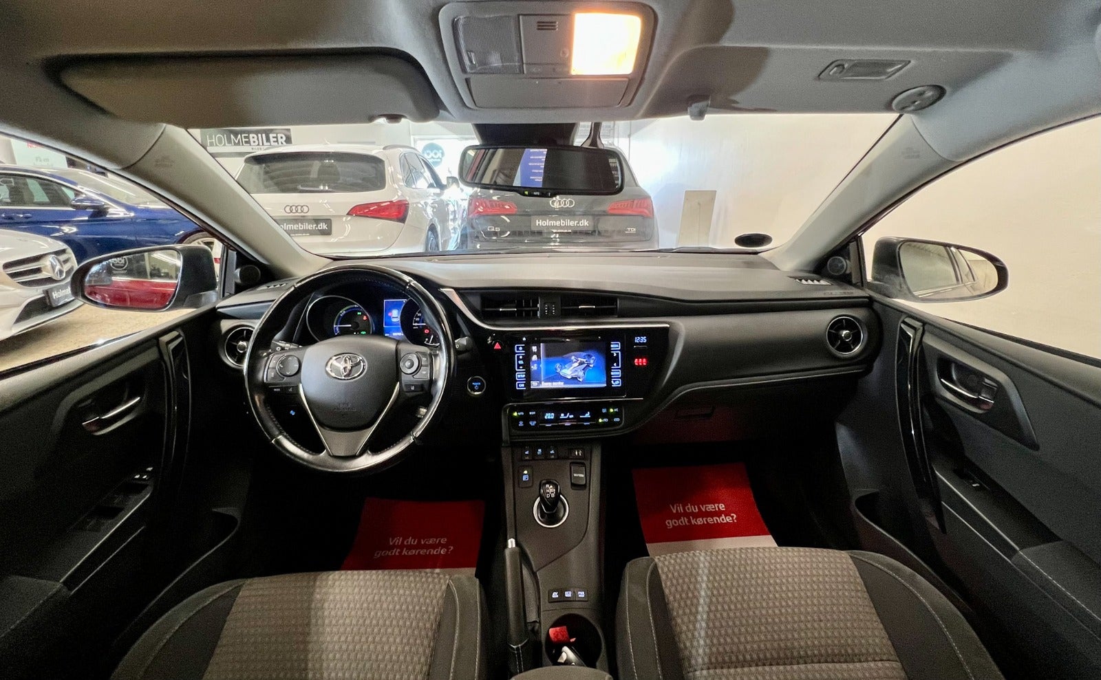 Toyota Auris 2017