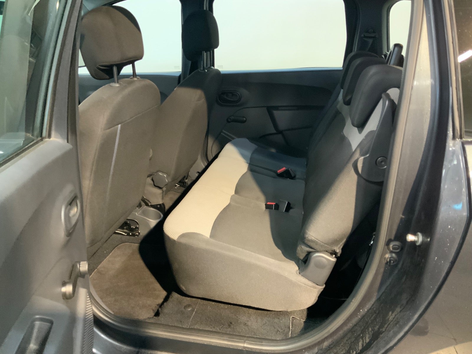 Dacia Lodgy