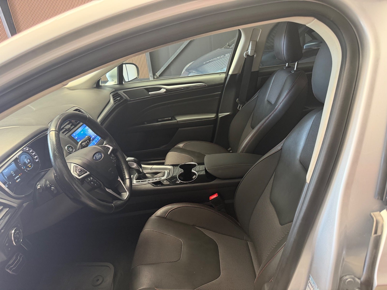 Ford Mondeo TDCi 180 ST-Line stc. aut. - billede 10