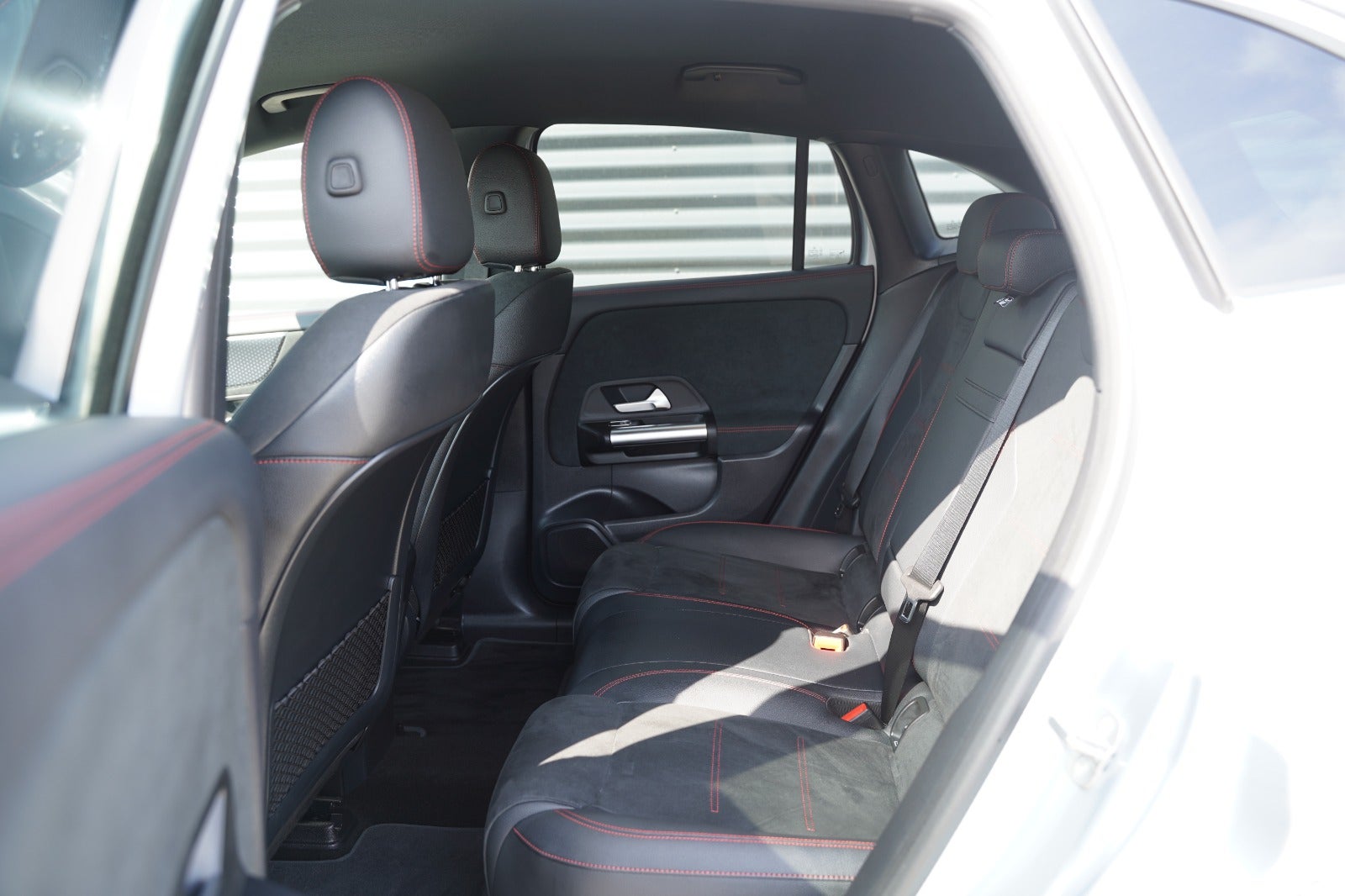 Billede af Mercedes EQA350  AMG Line 4Matic