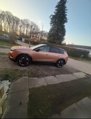 Opel Grandland-e 73 GS 5d