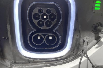 Hyundai Kona EV Trend