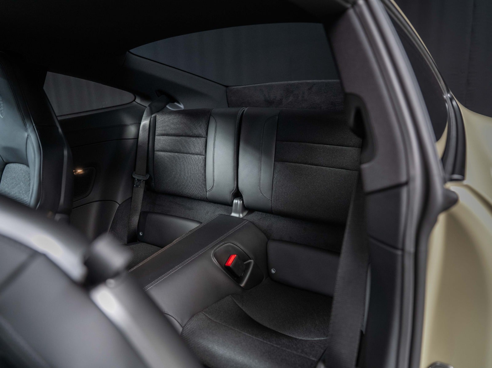 Gallery image 11 of 18