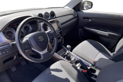 Suzuki Vitara mHybrid Active