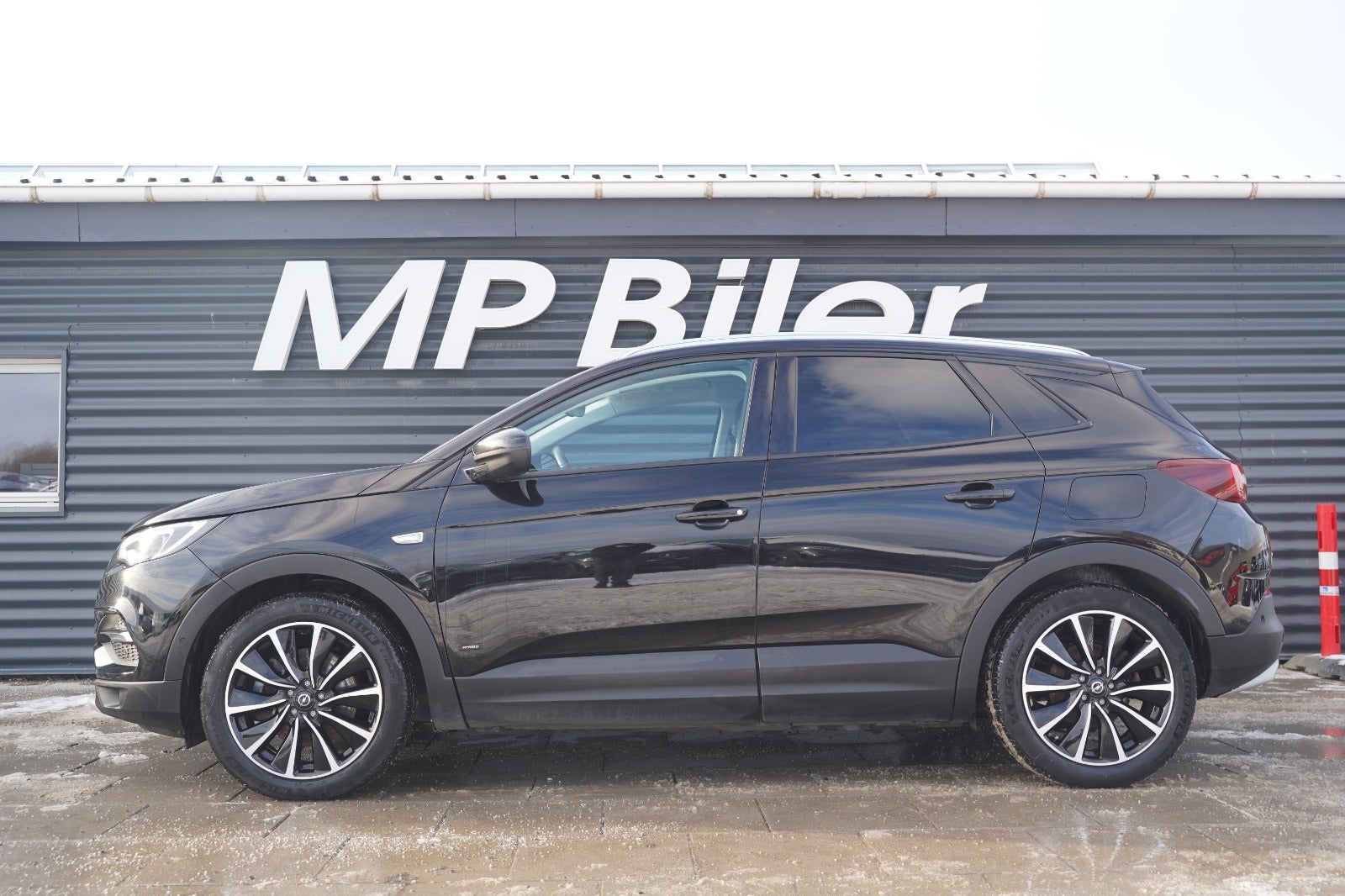 Billede af Opel Grandland X 1,6 Hybrid Ultimate aut.