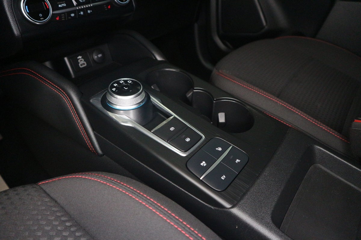Ford Kuga PHEV ST-Line CVT