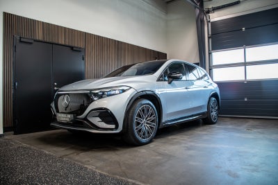 Mercedes EQS580 SUV  AMG Line 4Matic 5d