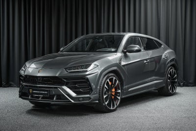 Lamborghini Urus 4,0  5d