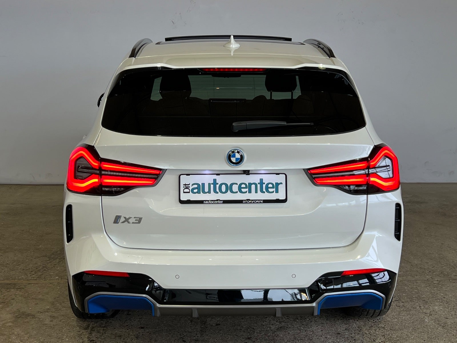 BMW iX3 Charged M-Sport