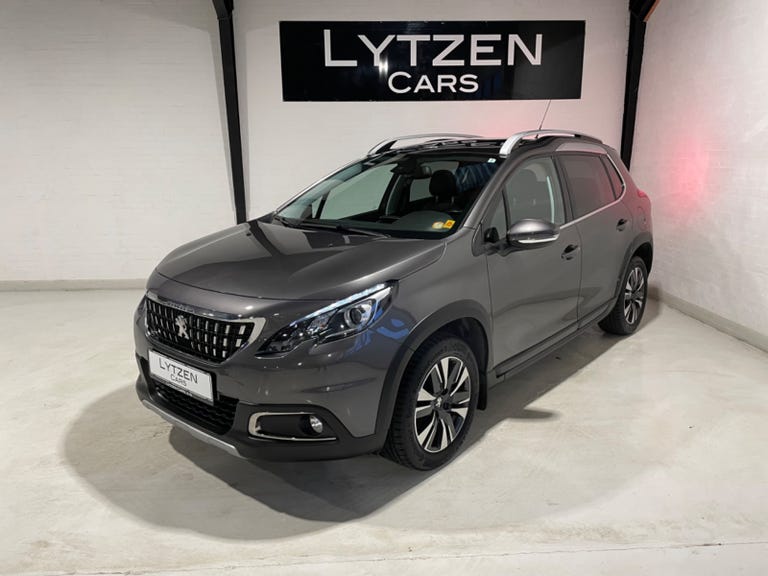 Peugeot 2008 BlueHDi 100 Selection Sky