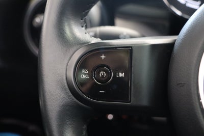 MINI Cooper SE Camden Edition