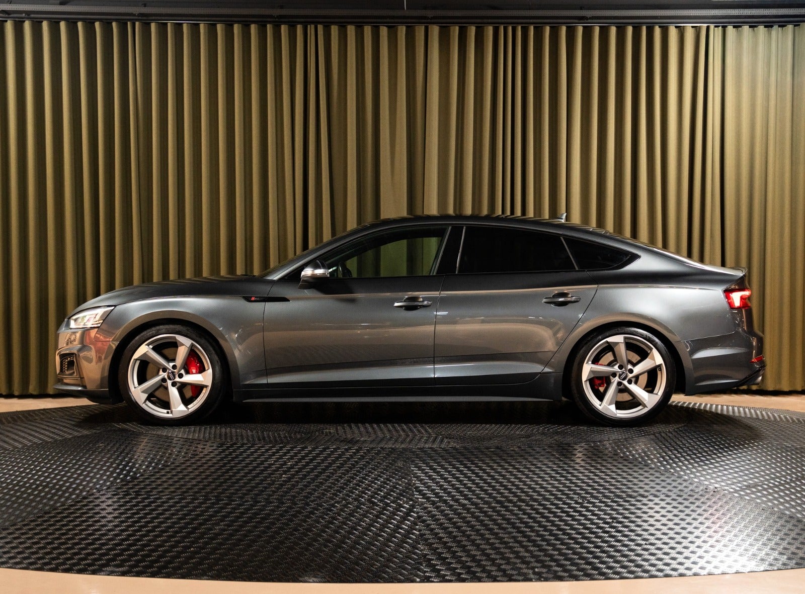 Billede af Audi S5 3,0 TFSi Sportback quattro Tiptr.