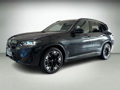 BMW iX3 Charged Plus M-Sport