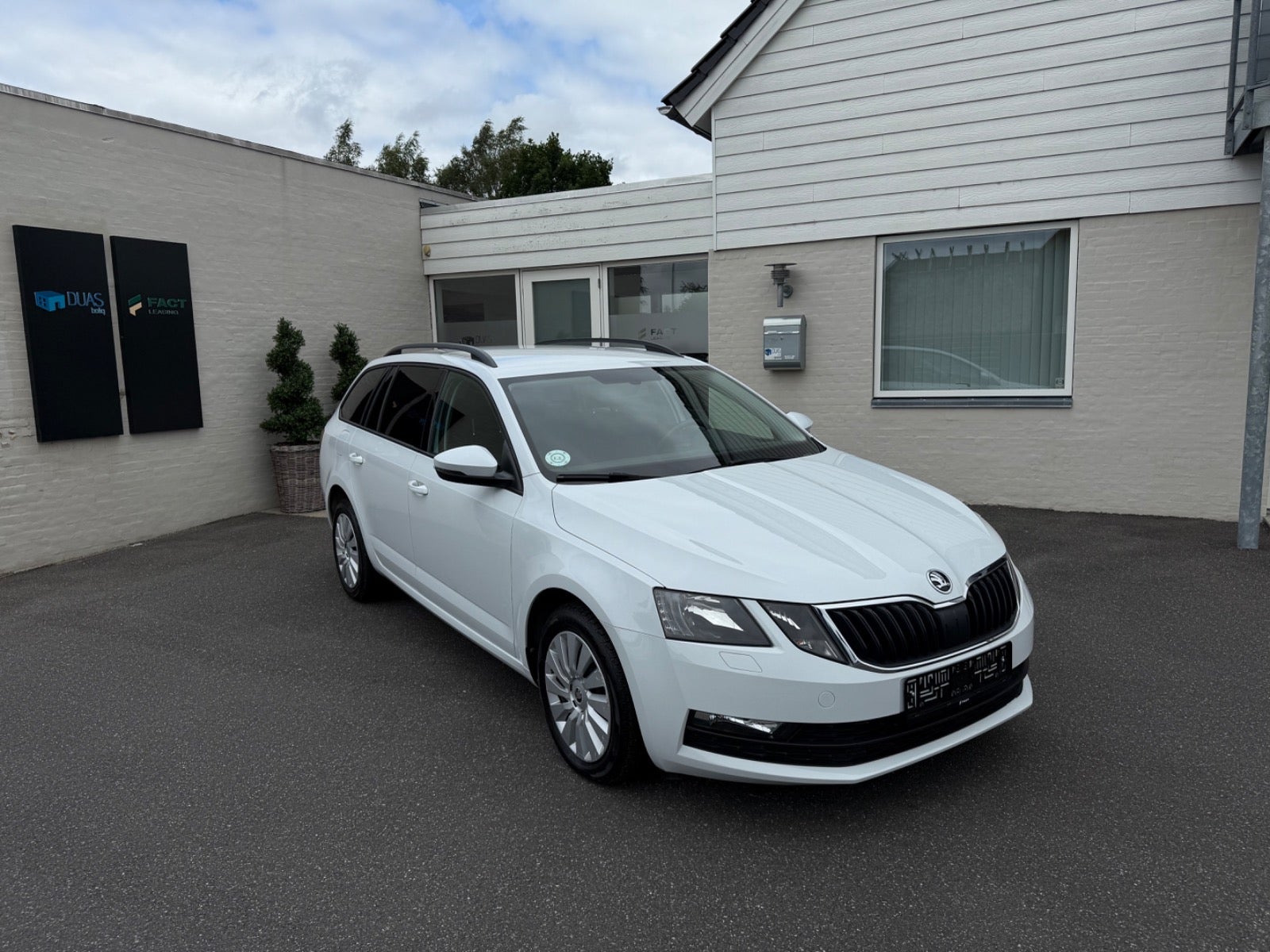 Skoda Octavia TSi 150 Ambition Combi DSG