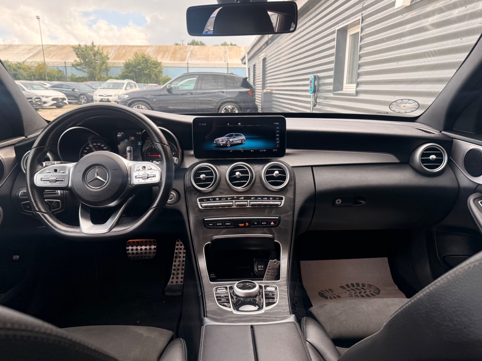 Billede af Mercedes C220 d 2,0 AMG Line stc. aut.
