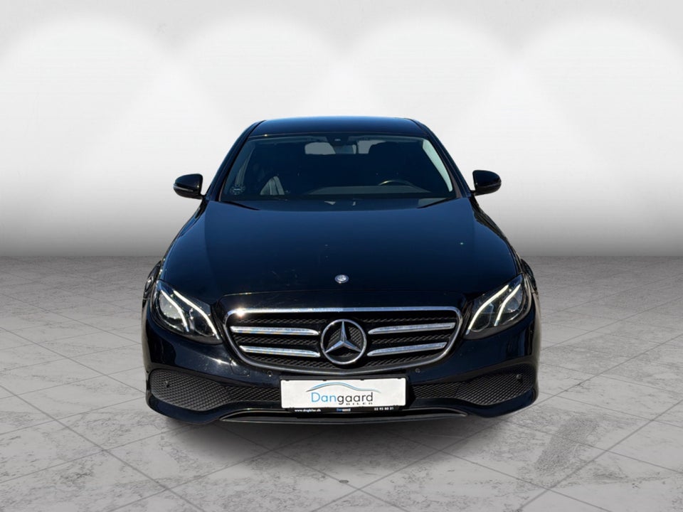 Mercedes E220 d, Billede 3