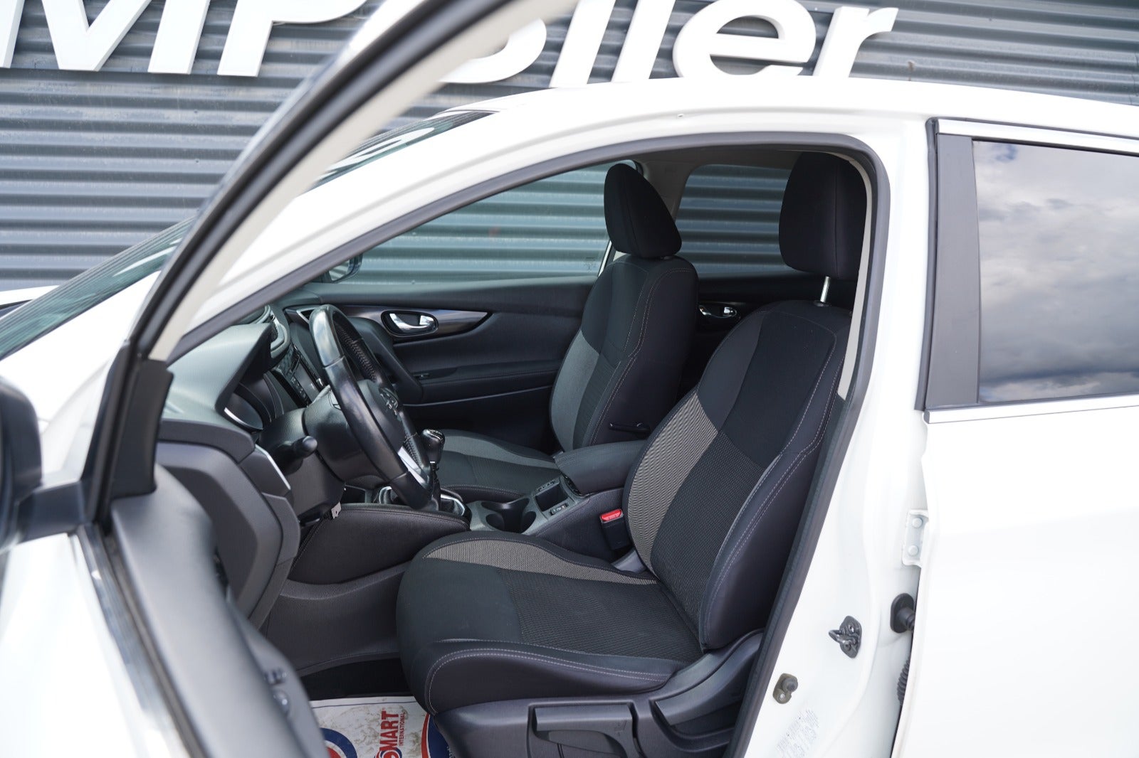 Billede af Nissan Qashqai 1,2 Dig-T 115 Acenta Connect