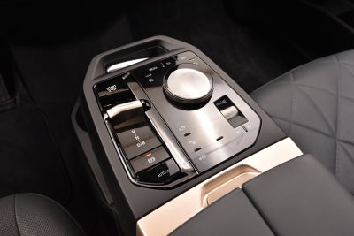 BMW iX xDrive50