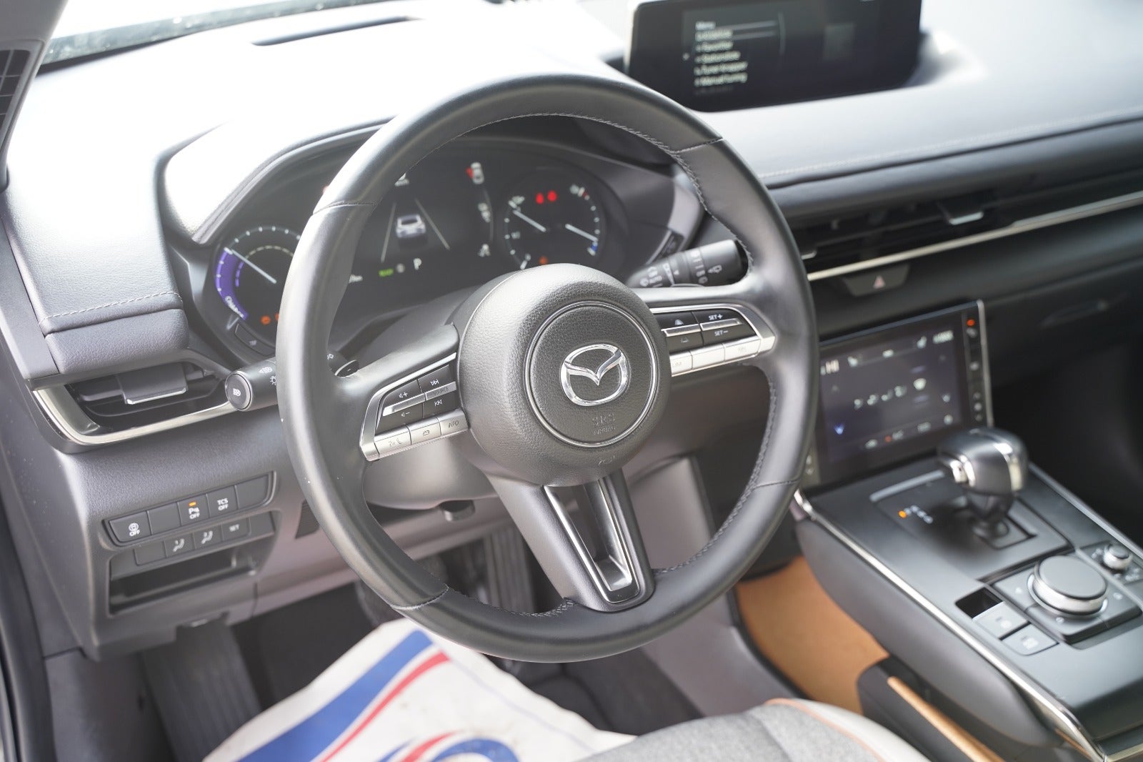 Billede af Mazda MX-30 e-SkyActiv First Edition