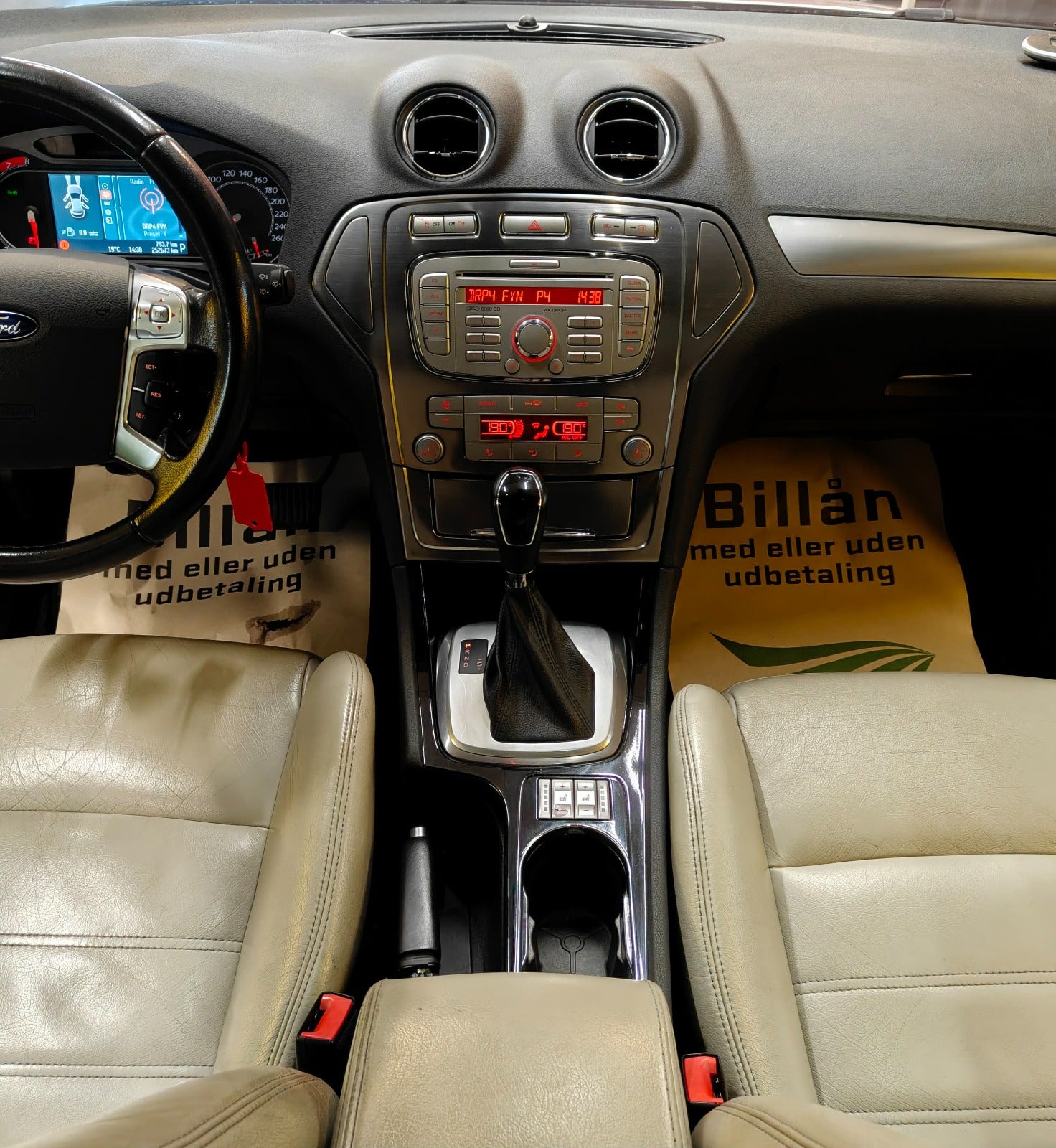 Billede af Ford Mondeo 2,3 Ghia aut.