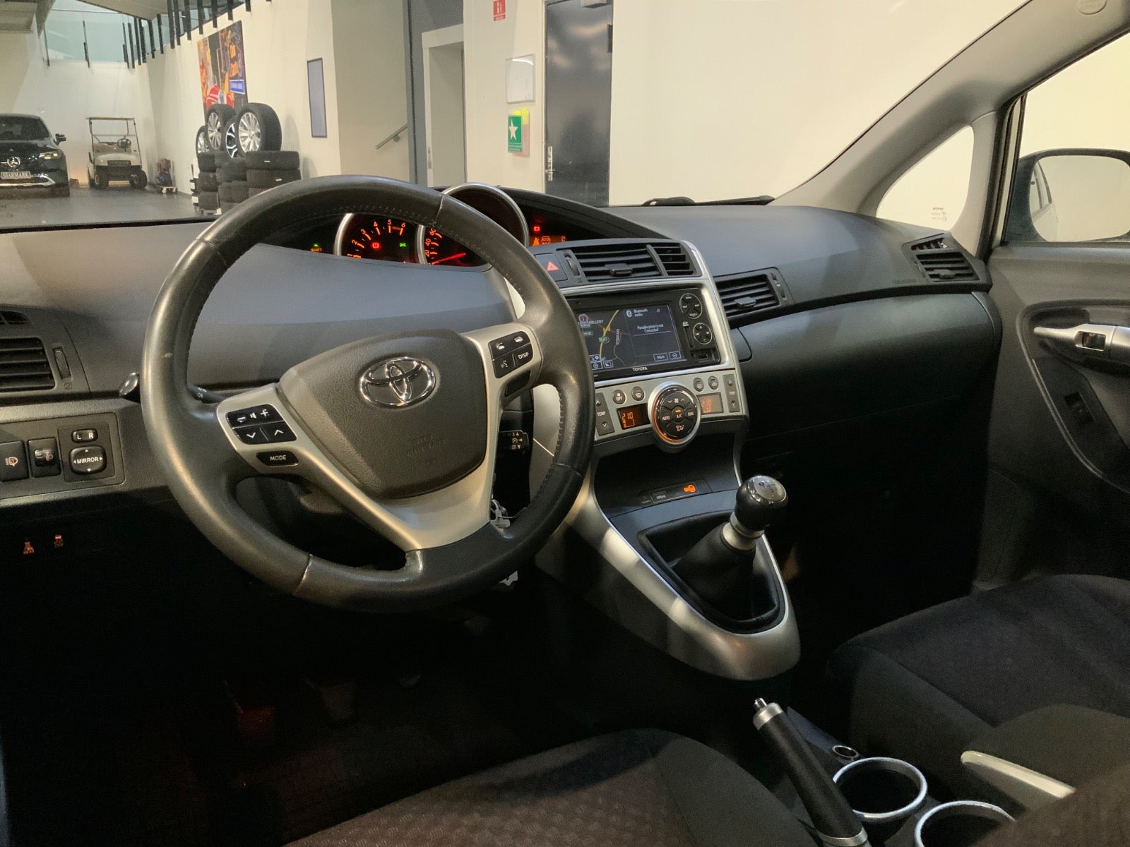 Toyota Verso (7/8)