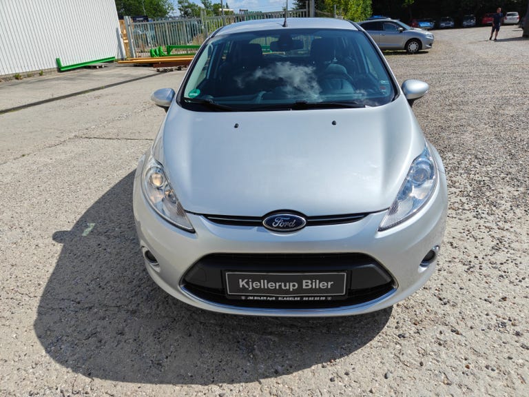 Ford Fiesta Ti-VCT Titanium