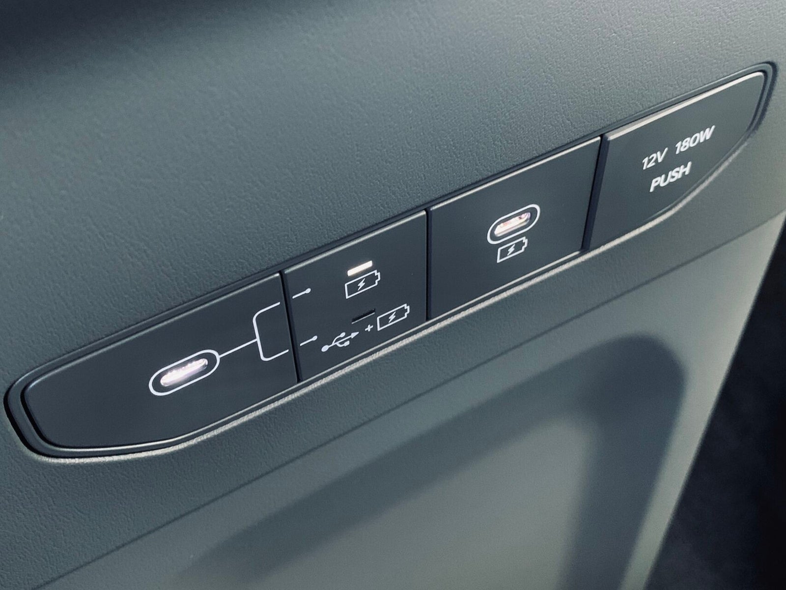 Kia EV9 Standard Range Upgrade RWD 7prs