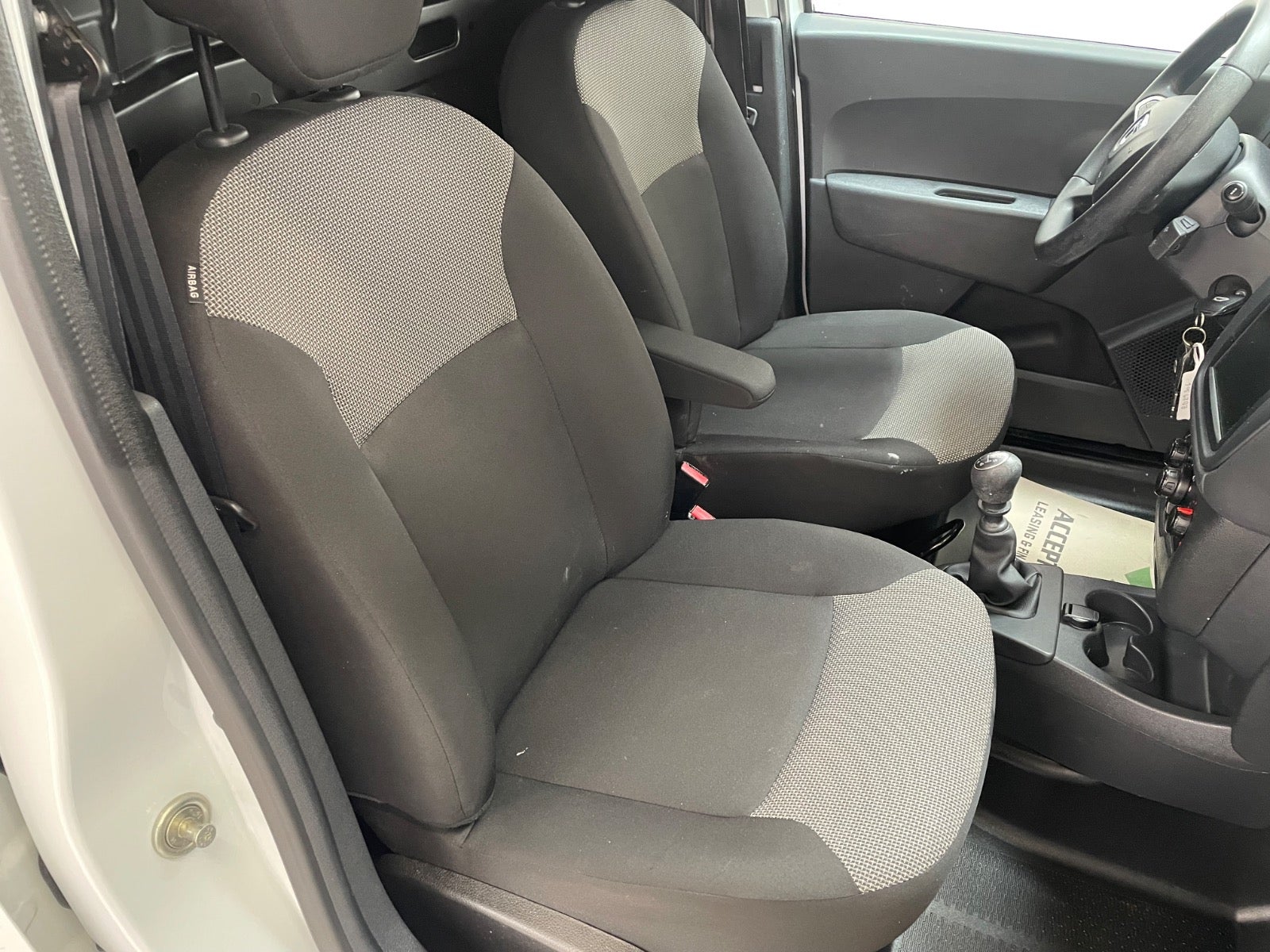 Billede af Dacia Dokker 1,5 dCi 95 Essential Van